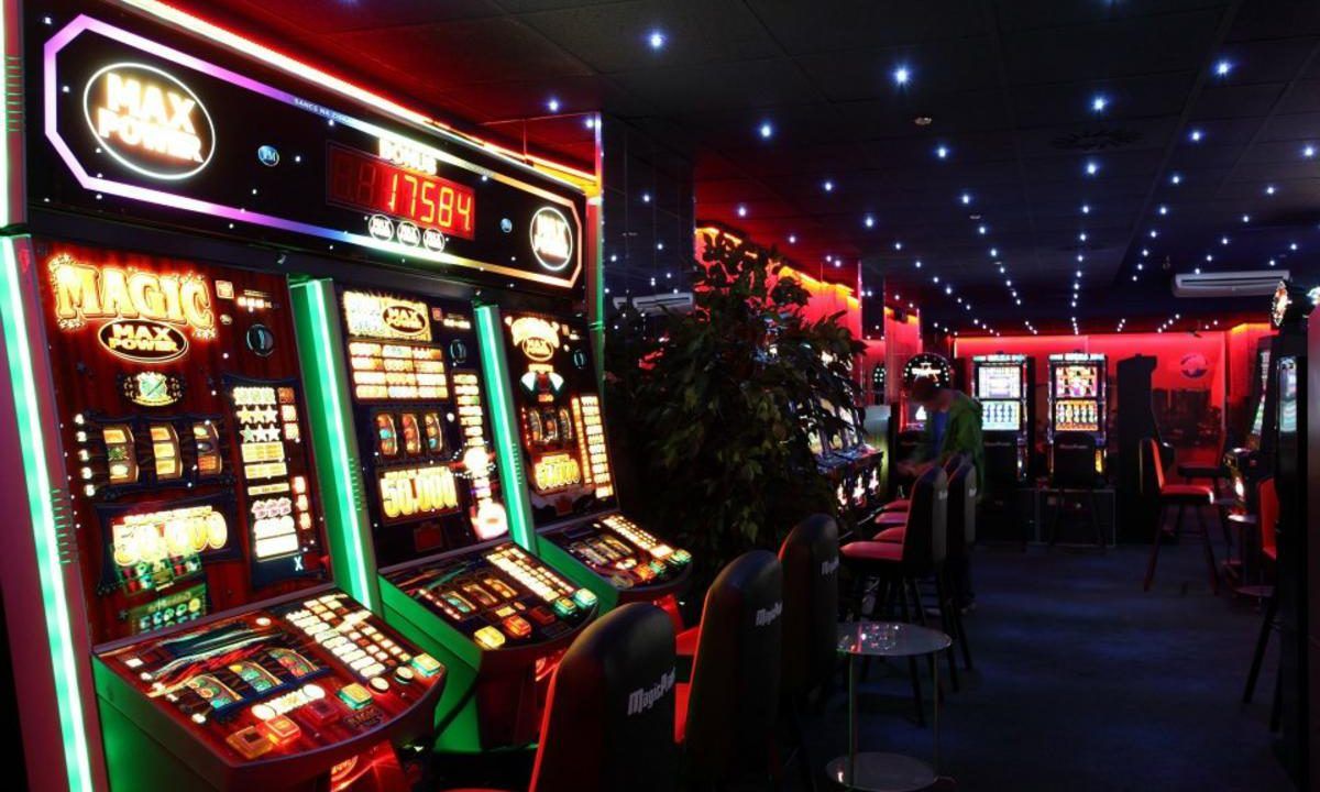 ایک اکاؤنٹ بنائیں یا 1st Jackpot کیسینو میں لاگ ان کریں۔